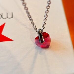 Crystal Heart Necklace Dark Pink
